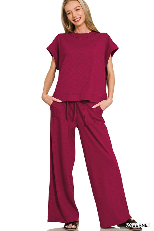Cozy Cabernet Set