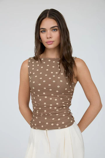 Mocha Dot Top