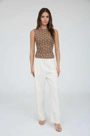 Mocha Dot Top